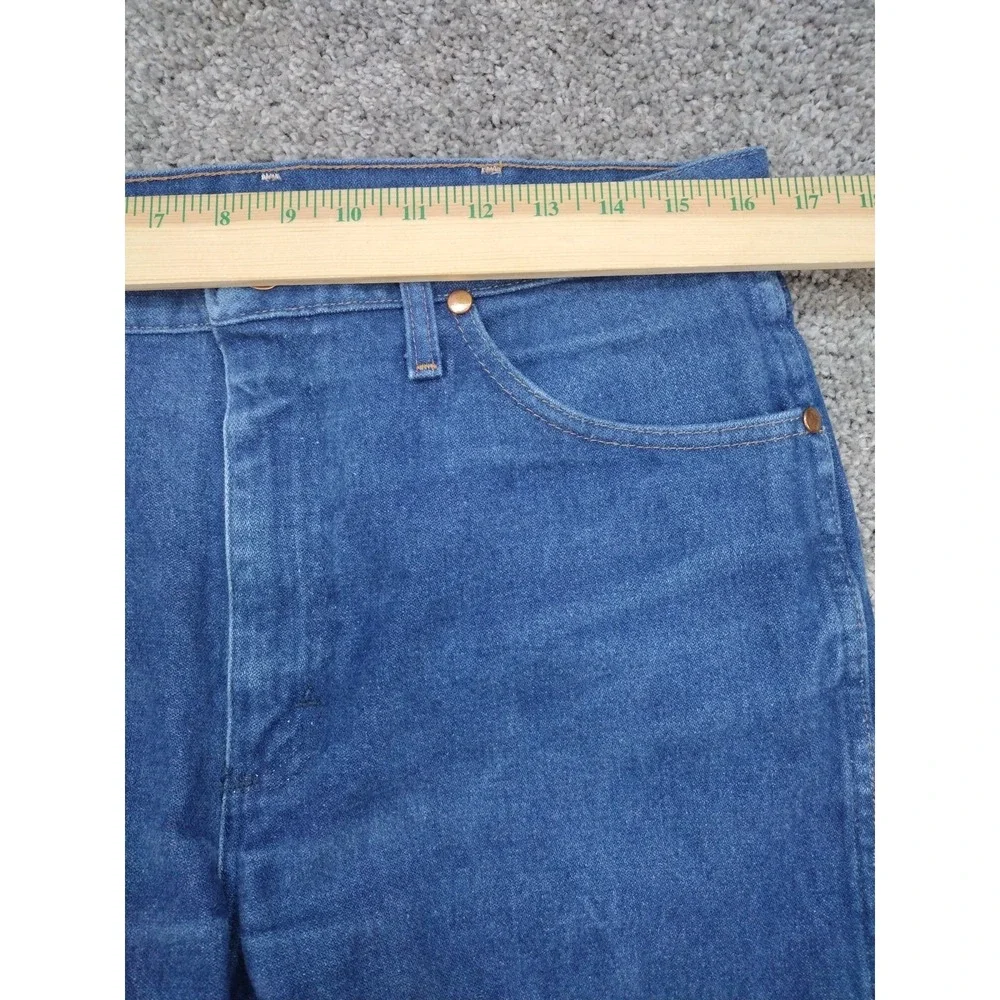 90's Wrangler Mens 33x33 Jeans 13MWZ A001 3030 Dad Ranchwear Blue Denim Pants